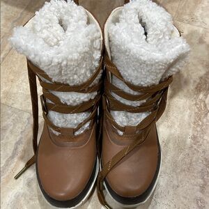 Women's Brown and White Winter Boots